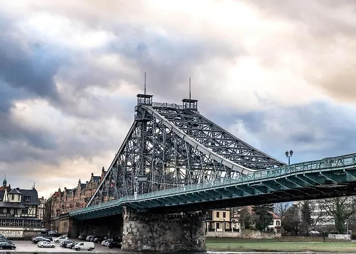 Dreamlike Elb-chalet Drezda